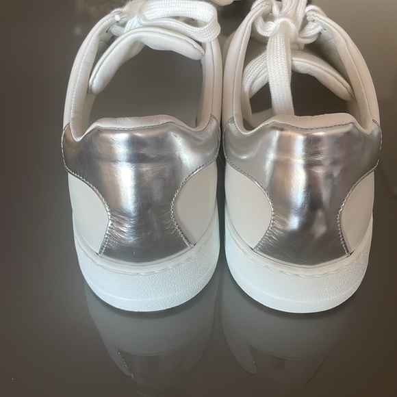 SALVATORE FERRAGAMO SNEAKERS SIZE 9 - Picture 3 of 8